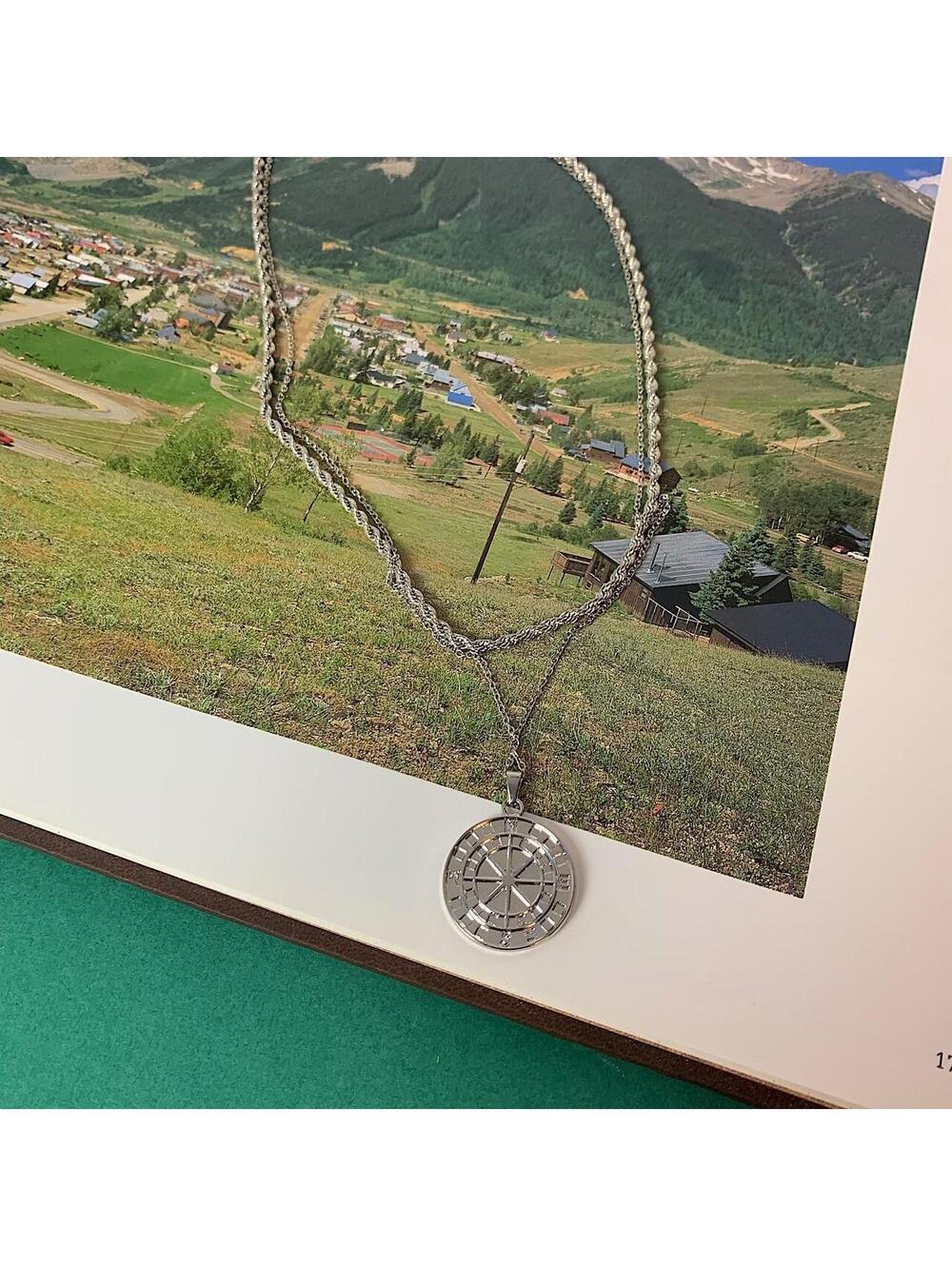 Y2k 2000s style Silver Circle Compass Pendant double layer rope chain Necklace. - Picture 6 of 8
